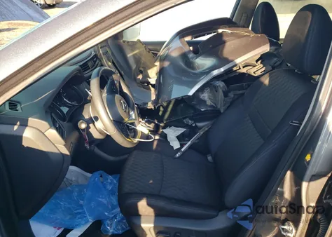 2019 Nissan Rogue S z USA, uszkodzony, nr VIN 5N1AT2MV8KC761398